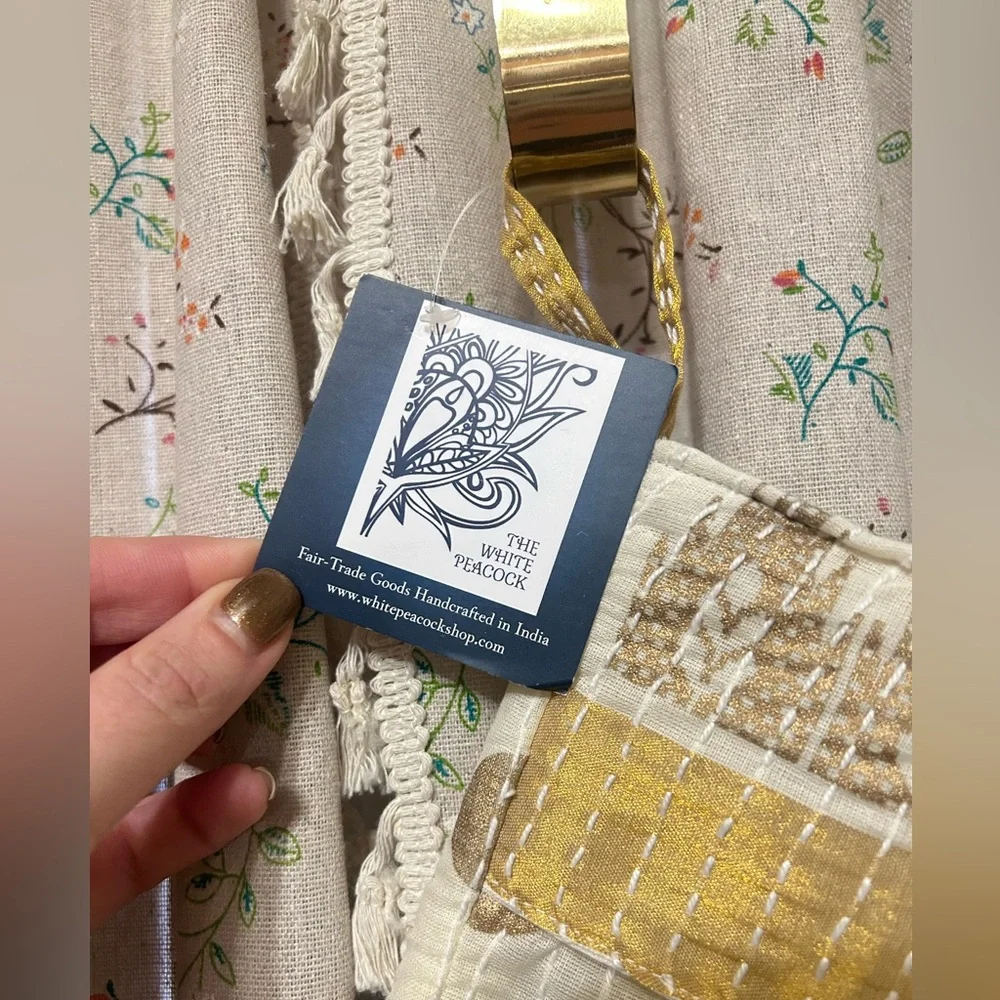 4/$25 Gorgeous Metallic Gold & Ivory Polka Dot‎ Stocking NWT